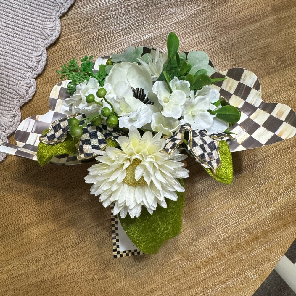 Mackenzie Childs Sweetbriar small bouquet